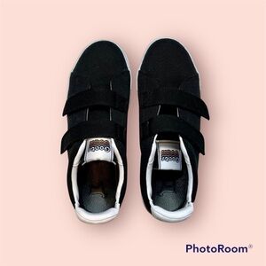 GOATS PLATFORM CANVAS SNEAKER NEW NO BOX 9.5 BLACK